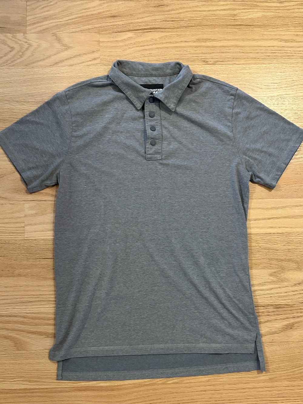 Mountain Khakis Men's  Gray Short-Sleeve classic fit Polo